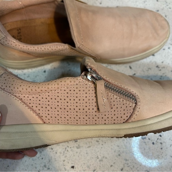 Earth Origins Elsie Pink Leather Slip On Casual Sneaker - Picture 10 of 11